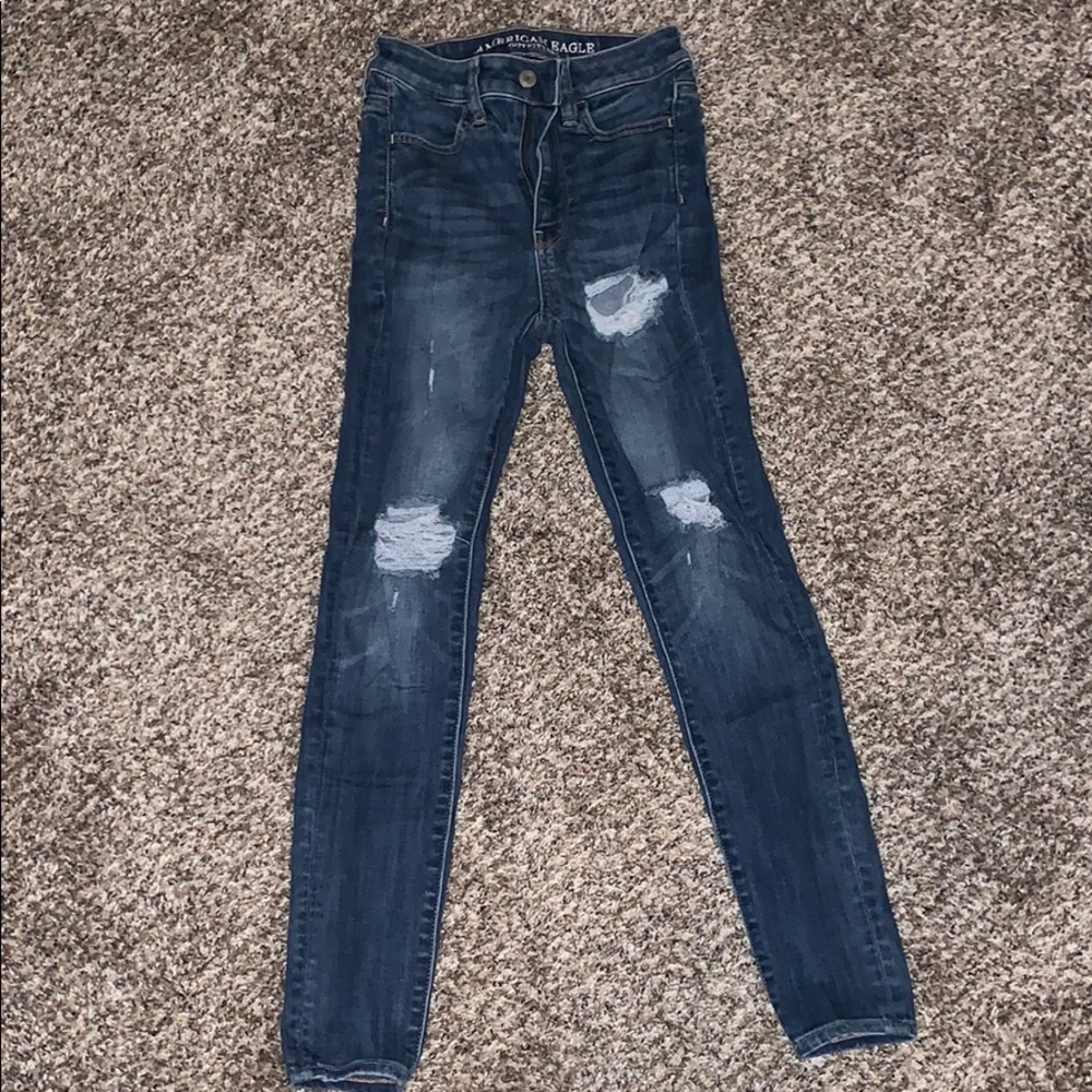 cute and comfortable ripped high rise skinny jeans